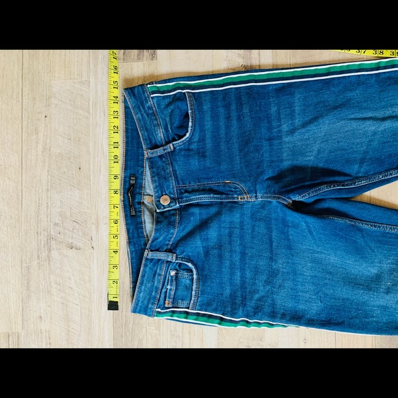 🌿Zara | Raw Hem Skinnies w/ Stripe Embellishment - Picture 7 of 8